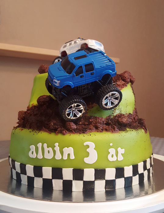 Monster truck cake - monster truck-tårta