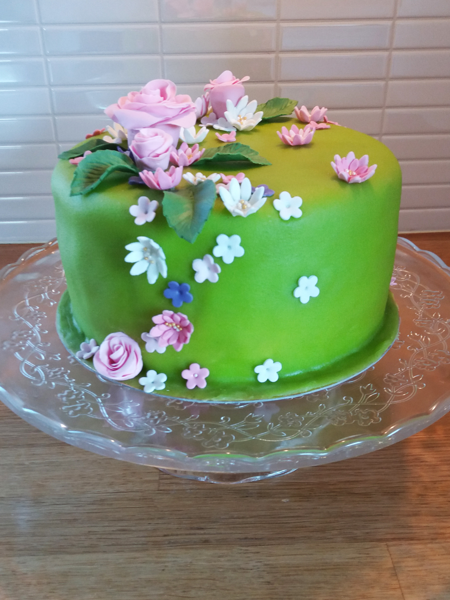 Summer flowers cake - sommarblomstertårta