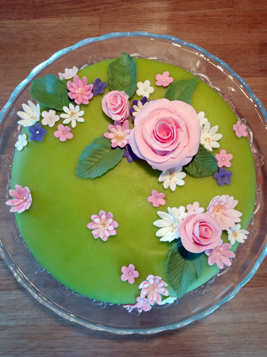 Summer flowers cake - sommarblomstertårta