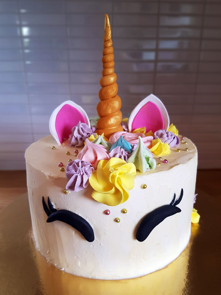 unicorn cake enhörningstårta cakes by camilla